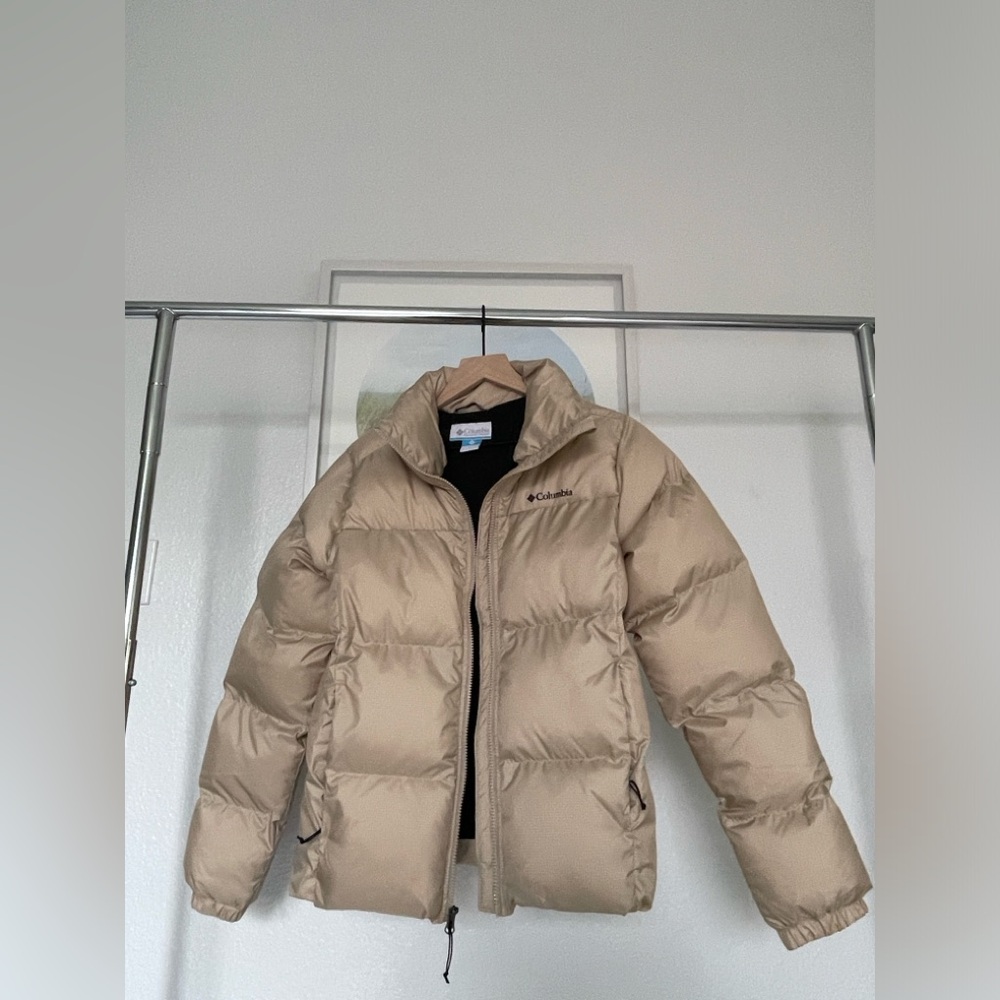 Columbia puffer jacket